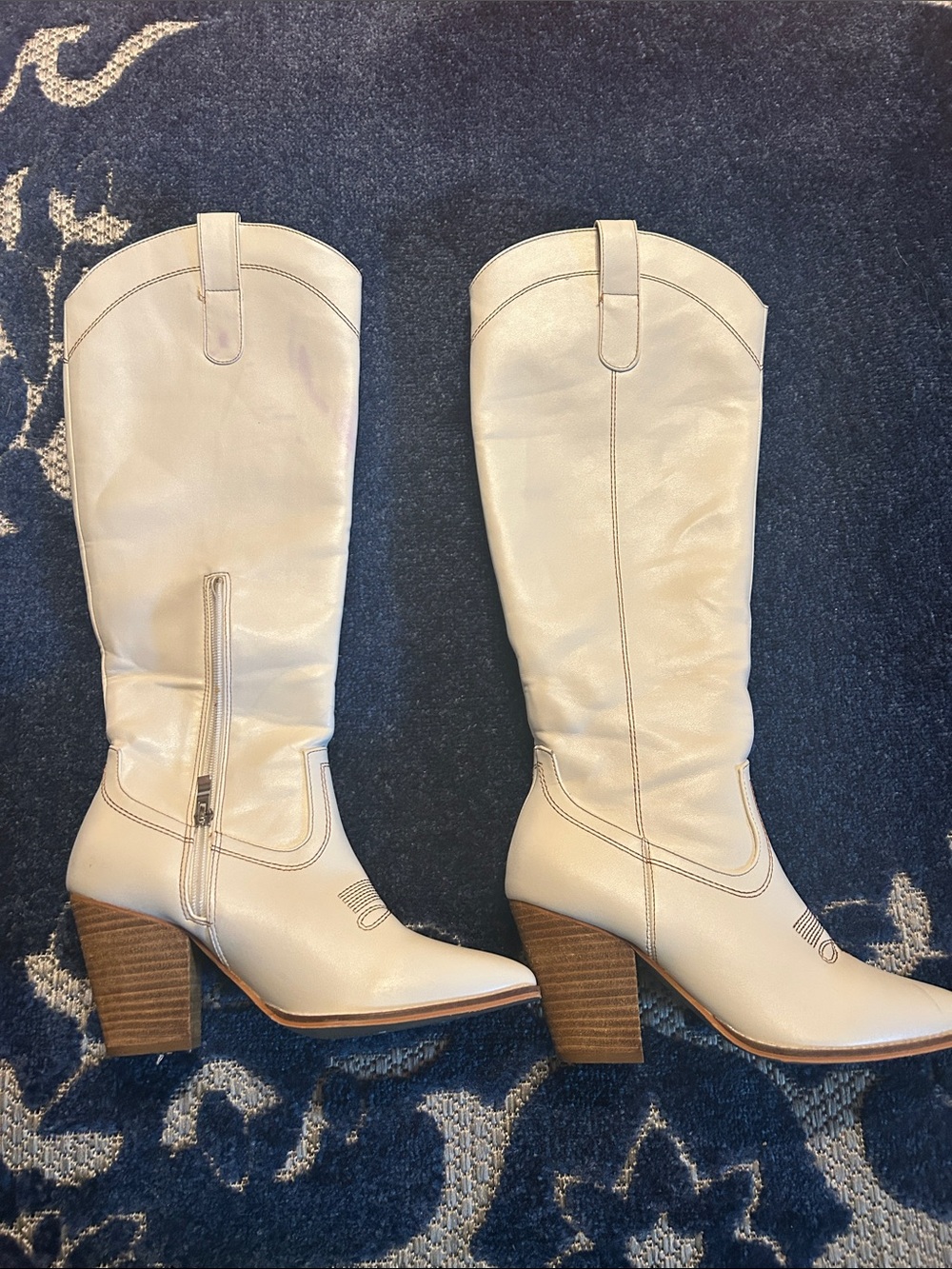 Women's Cream Western Knee-High Boots size 7